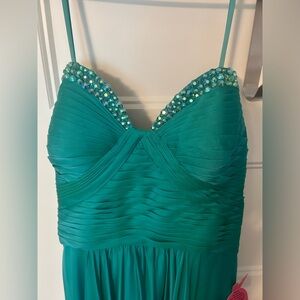 TEAL | heart shaped jeweled strapless formal gown size 8